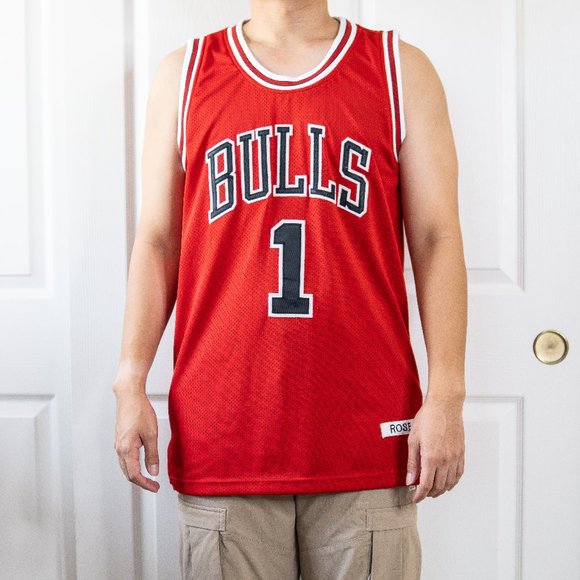 Other - Derrick Rose Chicago Bulls Jersey Red Size Medium